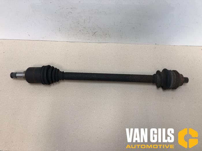 Front drive shaft, right from a Smart Cabrio 0.6 Turbo i.c. 2002