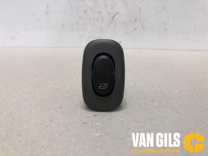 Used Electric window switch Saab 9-5 (YS3E) 2.0t 16V Price € 40,00 Margin scheme offered by Van Gils Automotive
