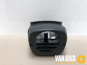 Używane Pokrywa kolumny kierownicy Opel Agila (B) 1.2 16V Cena na żądanie oferowane przez Van Gils Automotive