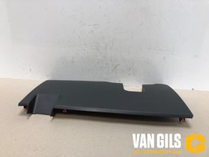 Używane Element deski rozdzielczej Opel Agila (B) 1.2 16V Cena € 30,00 Procedura marży oferowane przez Van Gils Automotive