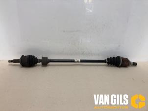Used Front drive shaft, right Opel Agila (B) 1.2 16V Price € 75,00 Margin scheme offered by Van Gils Automotive