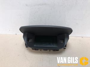 Usados Controlador de pantalla multimedia Renault Laguna II (BG) 2.0 16V Precio de solicitud ofrecido por Van Gils Automotive