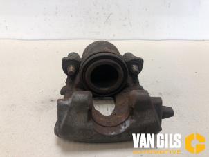 Used Front brake calliper, right Volkswagen Fox (5Z) 1.4 16V Price € 70,00 Margin scheme offered by Van Gils Automotive