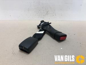Used Rear seatbelt buckle, left Mazda CX-7 2.2 MZR-CD 16V Price on request offered by Van Gils Automotive
