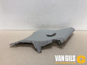 Used C-style sealing cover left Kia Rio IV (YB) 1.2 MPI 16V Price € 29,99 Margin scheme offered by Van Gils Automotive