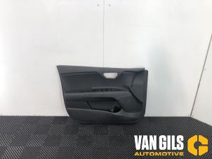 Używane Tapicerka drzwi lewych przednich wersja 4-drzwiowa Kia Rio IV (YB) 1.2 MPI 16V Cena € 49,99 Procedura marży oferowane przez Van Gils Automotive