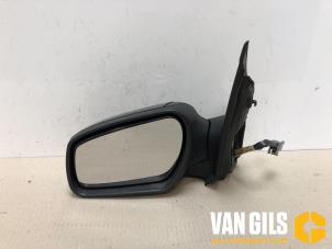 Gebrauchte Außenspiegel links Ford Focus 2 1.6 16V Preis € 50,00 Margenregelung angeboten von Van Gils Automotive