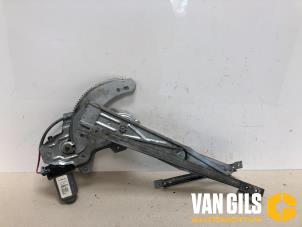 Usagé Lève vitre électrique avant droit MG ZS 1.8 16V 120 Prix € 50,00 Règlement à la marge proposé par Van Gils Automotive