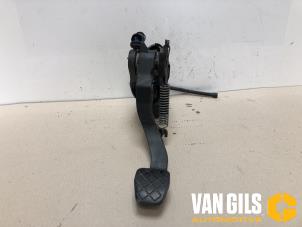 Used Clutch pedal Seat Ibiza IV (6J5) 1.4 16V Price € 32,00 Margin scheme offered by Van Gils Automotive