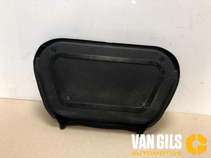 Begagnade Kupéfilter Audi A8 (D3) 3.0 TDI V6 24V Quattro Pris € 45,00 Marginaltabell erbjuds av Van Gils Automotive