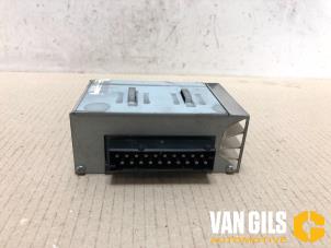 Usagé Amplificateur audio BMW 7 serie (E65/E66/E67) 730d 24V Prix € 75,00 Règlement à la marge proposé par Van Gils Automotive