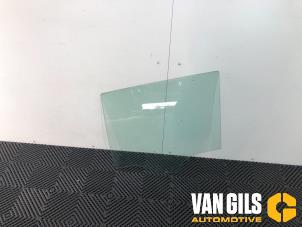 Used Rear door window 4-door, left BMW 3 serie Touring (E91) 318d 16V Price on request offered by Van Gils Automotive