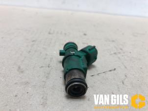 Gebrauchte Injektor (Benzineinspritzung) Peugeot 207/207+ (WA/WC/WM) 1.4 Preis € 30,00 Margenregelung angeboten von Van Gils Automotive