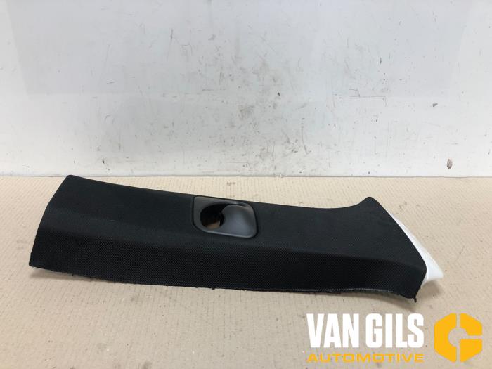 Begagnade Dörram, mitten, höger BMW X5 (F15) xDrive 40d 3.0 24V Pris € 39,95 Marginaltabell erbjuds av Van Gils Automotive
