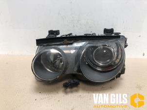 Used Headlight, left BMW 3 serie Compact (E46/5) 320td 16V Price € 65,00 Margin scheme offered by Van Gils Automotive
