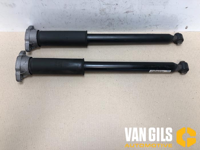 Shock absorber kit from a Mercedes-Benz E (W213) E-200d 2.0 Turbo 16V 2017