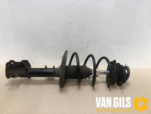 Usagé Barre amortisseur avant droit Ford Ka II 1.2 Prix € 38,00 Règlement à la marge proposé par Van Gils Automotive