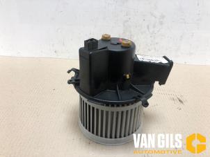 Usagé Ventilateur chauffage Ford Ka II 1.2 Prix sur demande proposé par Van Gils Automotive
