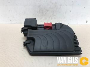 Used Battery cover Mercedes B (W246,242) 2.1 B-220 CDI BlueEFFICIENCY, B-220d 16V Price € 29,99 Margin scheme offered by Van Gils Automotive