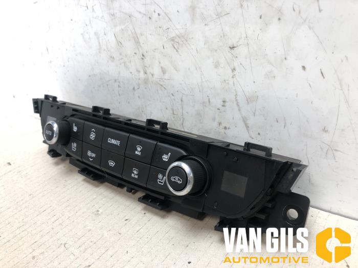 Heater control panel Opel Insignia Grand Sport 2.0 GSi Turbo 16V 4x4