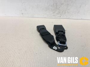 Used Rear seatbelt buckle, centre Opel Insignia Grand Sport 2.0 GSi Turbo 16V 4x4 Price on request offered by Van Gils Automotive
