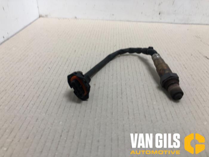 Usagé Sonde lambda Opel Corsa D 1.2 16V Prix € 30,00 Règlement à la marge proposé par Van Gils Automotive
