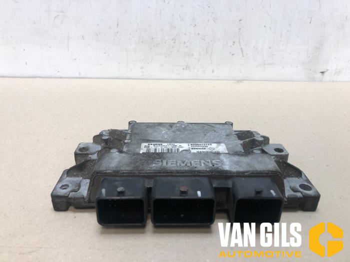 Used Engine management computer Renault Clio II (BB/CB) 1.2 16V Price € 95,00 Margin scheme offered by Van Gils Automotive
