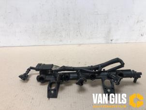 Used Fuel injector nozzle Renault Clio II (BB/CB) 1.2 16V Price on request offered by Van Gils Automotive