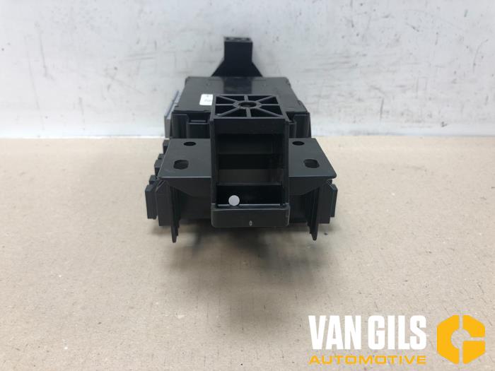 Fuse box Suzuki Celerio 1.0 12V Dualjet 3677084MG0 SUZUKI