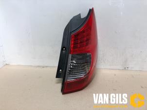Usados Luz trasera derecha Renault Scénic II (JM) Precio de solicitud ofrecido por Van Gils Automotive