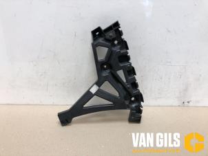 Used Rear bumper bracket, right Renault Twingo III (AH) 0.9 Energy TCE 90 12V Price on request offered by Van Gils Automotive