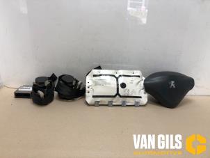 Gebrauchte Airbag Set + Modul Peugeot 207/207+ (WA/WC/WM) 1.4 16V Preis € 500,00 Margenregelung angeboten von Van Gils Automotive