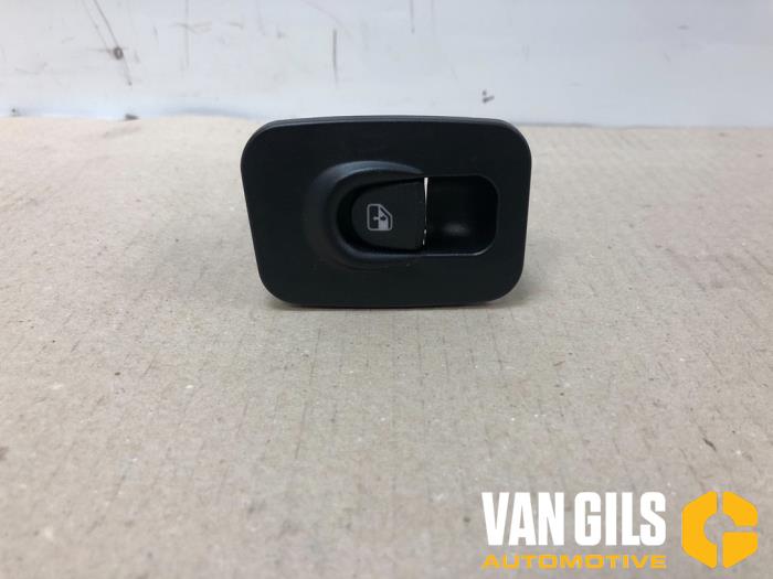 Usados Interruptor de ventanilla eléctrica Lancia Ypsilon (843) 1.2 16V Precio € 40,00 Norma de margen ofrecido por Van Gils Automotive