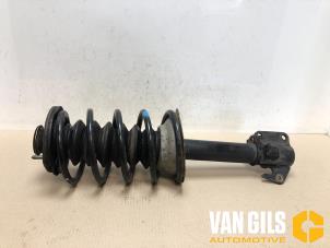 Used Front shock absorber rod, right Volvo 460 2.0 GLE E2 Price € 75,00 Margin scheme offered by Van Gils Automotive