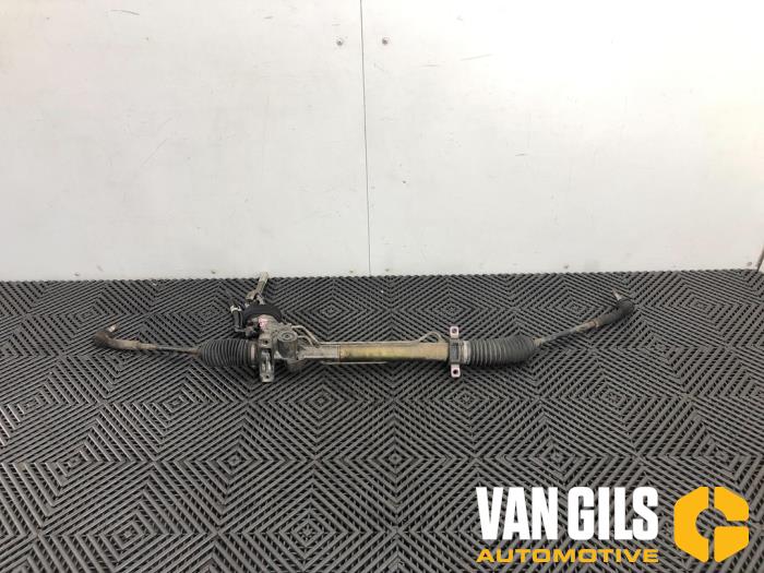 Steering box from a Volkswagen Polo IV (9N1/2/3) 1.9 SDI 2004