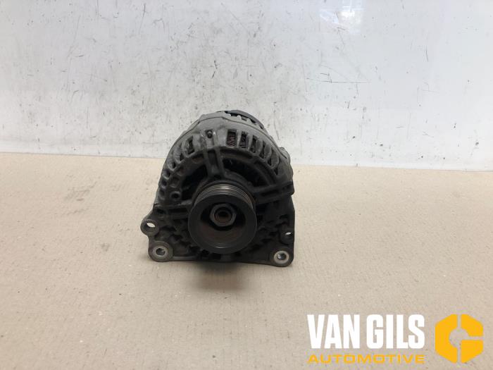 Used Dynamo Volkswagen Transporter T5 Price € 75,00 Margin scheme offered by Van Gils Automotive