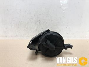 Usagé Pompe secondaire Volkswagen Transporter T5 Prix sur demande proposé par Van Gils Automotive