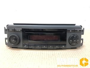 Gebrauchte Radio CD Spieler Smart Forfour (454) 1.3 16V Preis € 75,00 Margenregelung angeboten von Van Gils Automotive