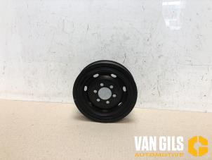 Used Crankshaft pulley Landrover Discovery III (LAA/TAA) 2.7 TD V6 Price € 50,00 Margin scheme offered by Van Gils Automotive