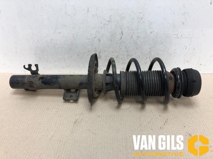 Front shock absorber rod, left from a Volkswagen Up! (121) 1.0 12V 60 2015