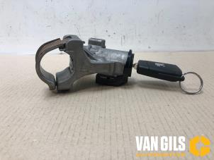 Gebrauchte Zündschloss + Schlüssel Peugeot 108 1.0 12V Preis auf Anfrage angeboten von Van Gils Automotive