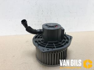 Usados Motor de ventilador de calefactor Chevrolet Kalos (SF48) 1.2 Precio € 45,00 Norma de margen ofrecido por Van Gils Automotive