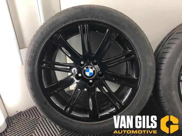 Set of sports wheels - Alloy BMW - Van Gils Automotive