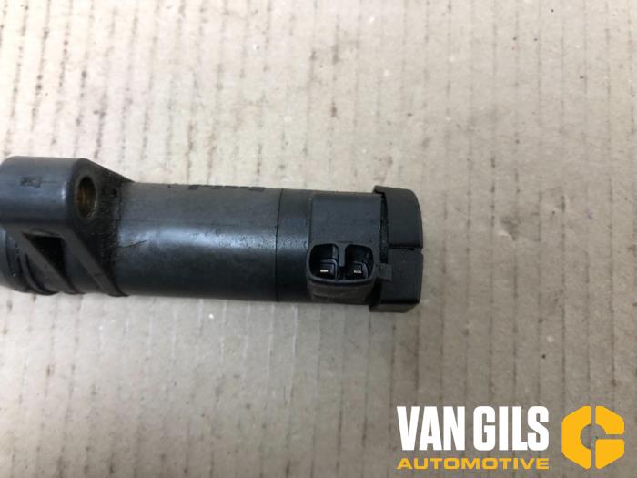 Pen ignition coil from a Renault Scenic 2007
