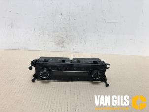 Usados Panel de control de calefacción Volkswagen Polo VI (AW1) 1.0 TSI 12V Precio de solicitud ofrecido por Van Gils Automotive