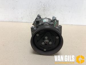 Used Air conditioning pump Renault Clio III (BR/CR) 1.2 16V 75 Price € 82,00 Margin scheme offered by Van Gils Automotive