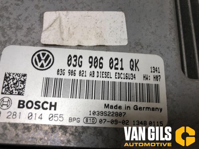 Steuergerät Motormanagement van een Volkswagen Golf Plus (5M1/1KP) 1.9 TDI 105 2006