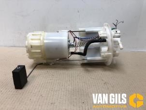 Usados Bomba eléctrica de combustible Toyota Aygo (B40) Precio de solicitud ofrecido por Van Gils Automotive