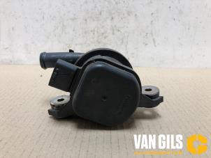 Used Water pump Toyota Auris Price on request offered by Van Gils Automotive
