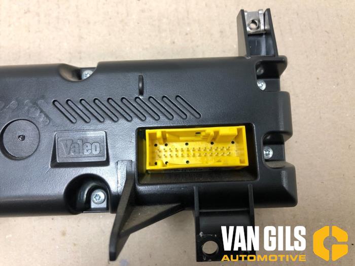 Commande De Chauffage Pour Peugeot 406 Coupé 2.2 HDI - Occasion Bon état